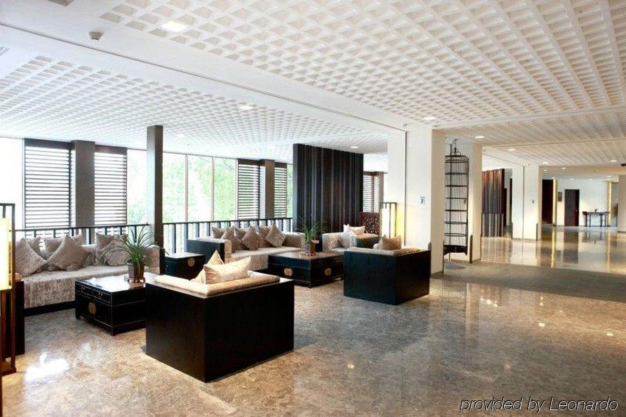 Baiyun Lakeside Hotel Гуанчжоу Інтер'єр фото